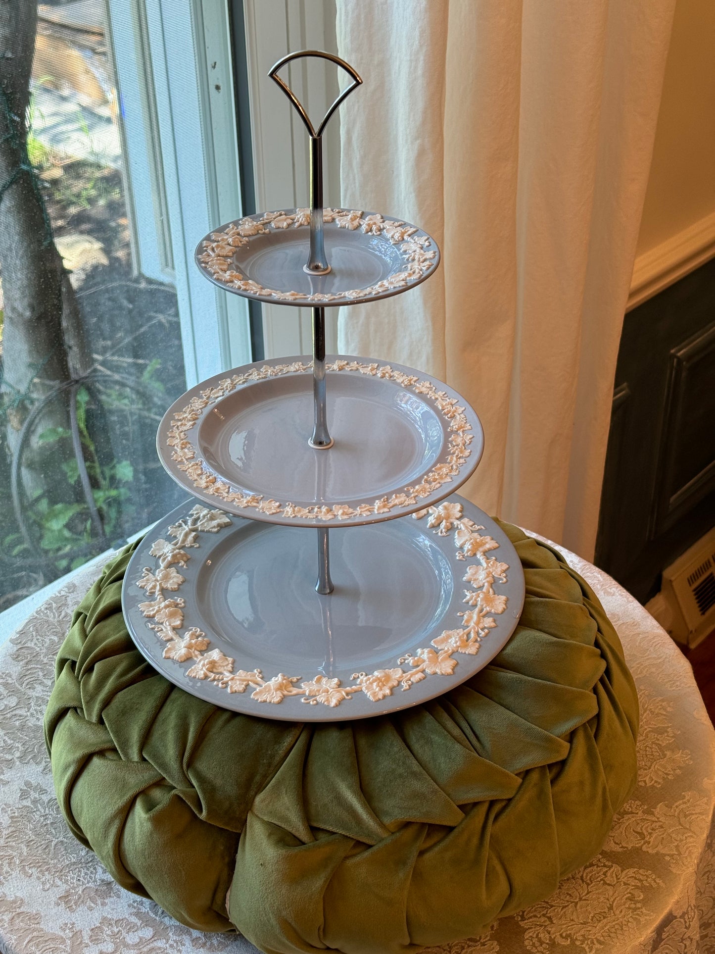 Wedgewood vintage china tiered serving tray