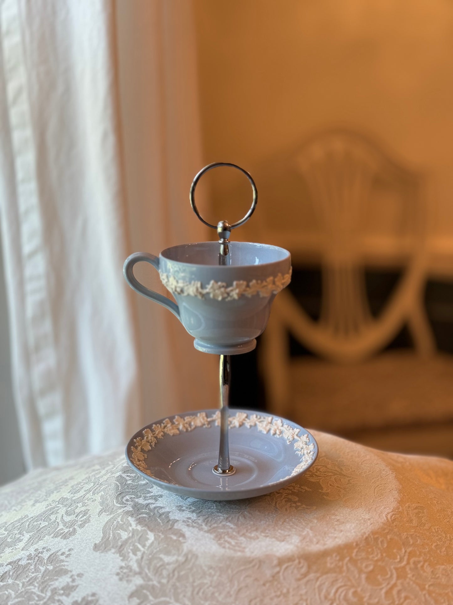 Ring & trinket tray blue and white embossed floral
