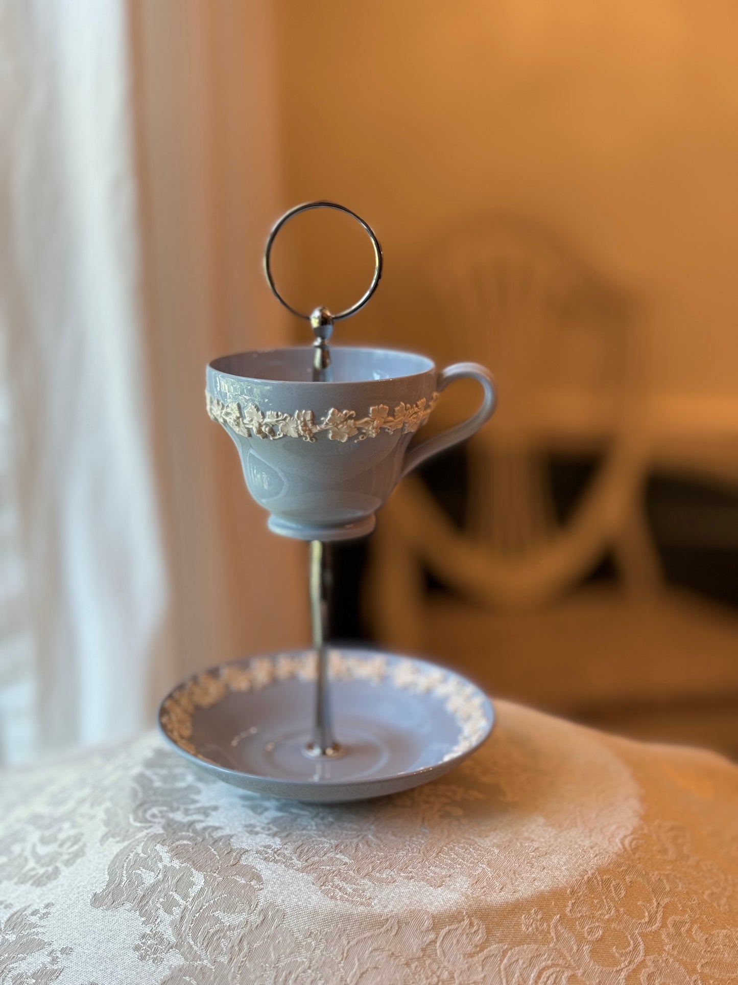 Ring & trinket tray blue and white embossed floral