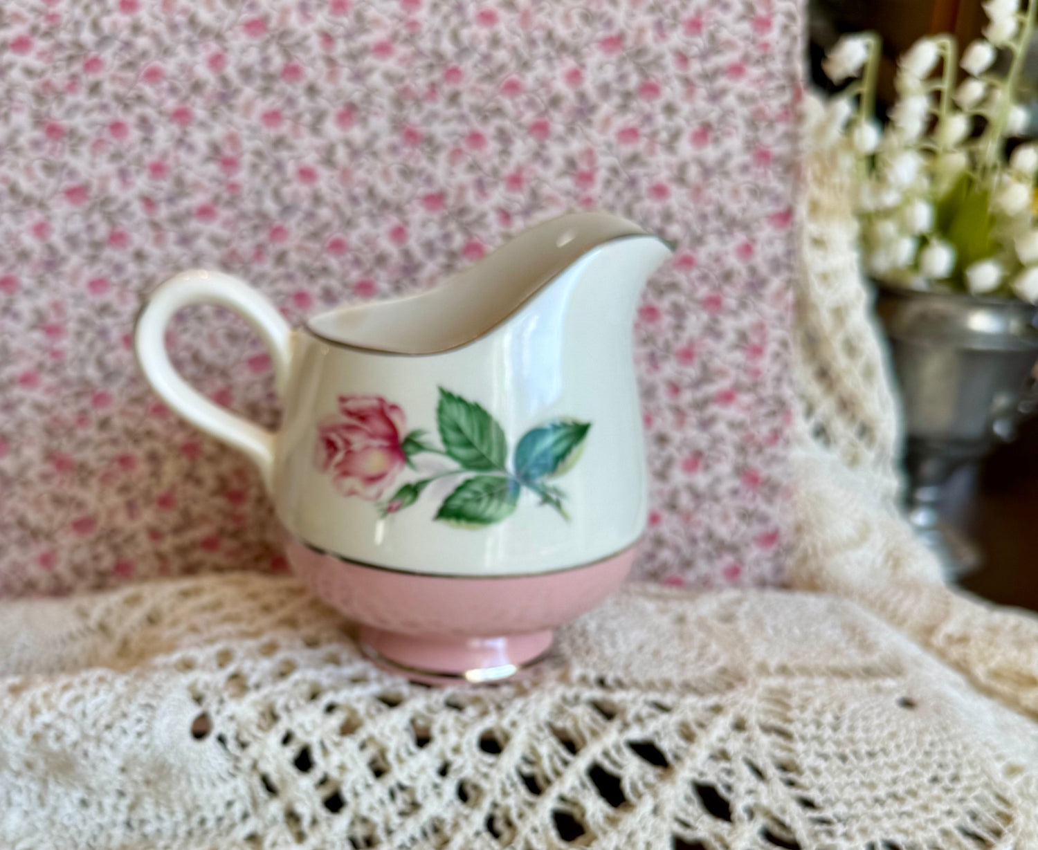 Dishware
