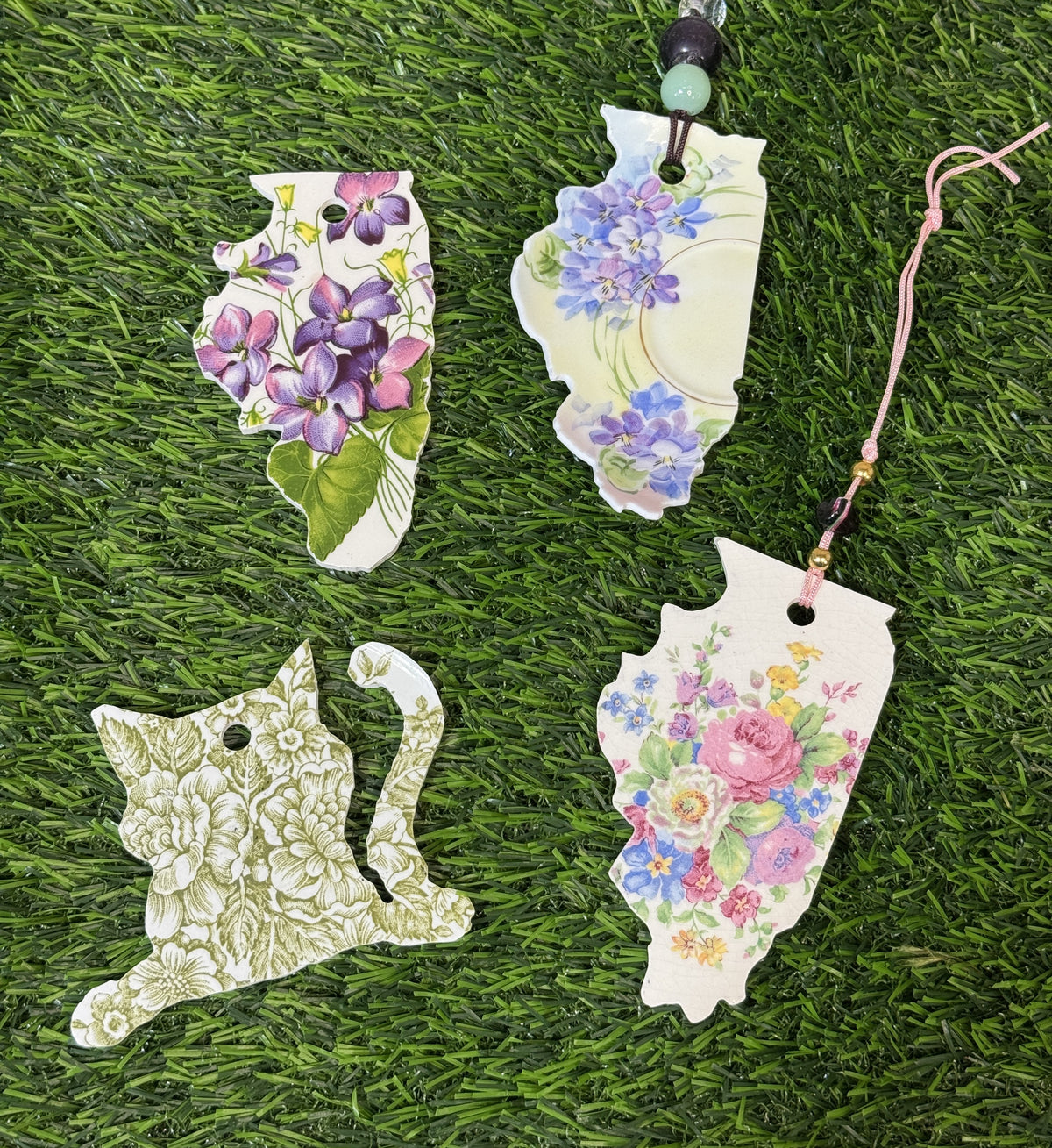 Keepsake cutouts of states and animals