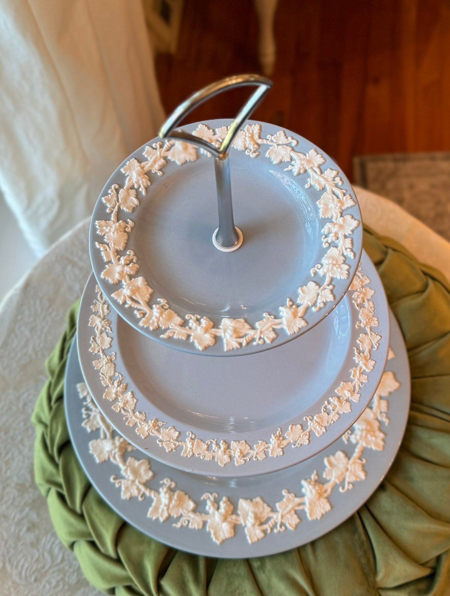 Wedgewood vintage china tiered serving tray