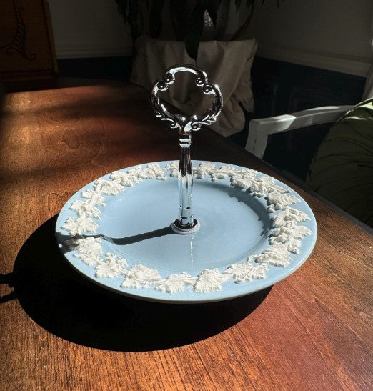 Ring tray with Wedgewood lavendar