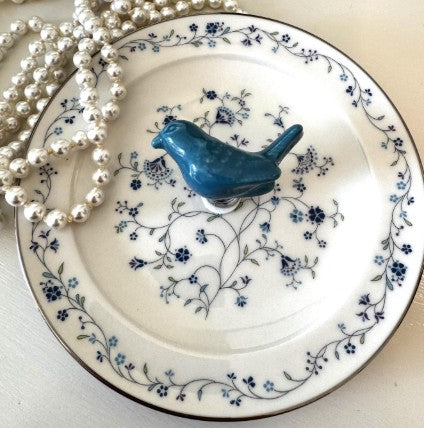 Ring trays with ceramic birds